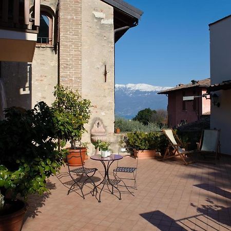 Albergo Cavallino 10 Toscolano Maderno Exterior photo