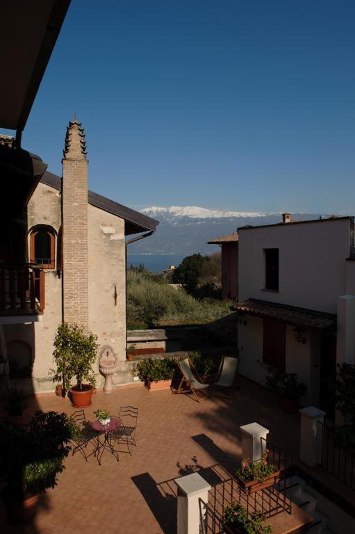 Albergo Cavallino 10 Toscolano Maderno Exterior photo